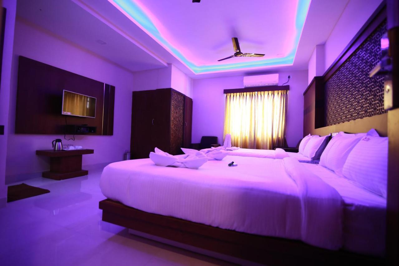 Hotel Apple Suites Bengaluru Zewnętrze zdjęcie